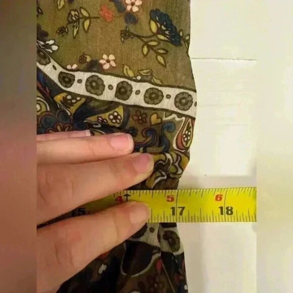 Eyelash Couture dress green floral knee length short sleeve cowl neck size large - Picture 11 of 12